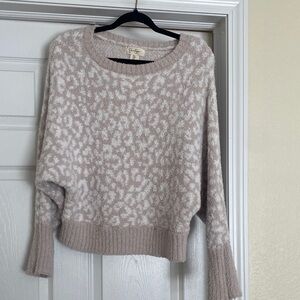 Jessica Simpson Cream Leopard Print Sweater